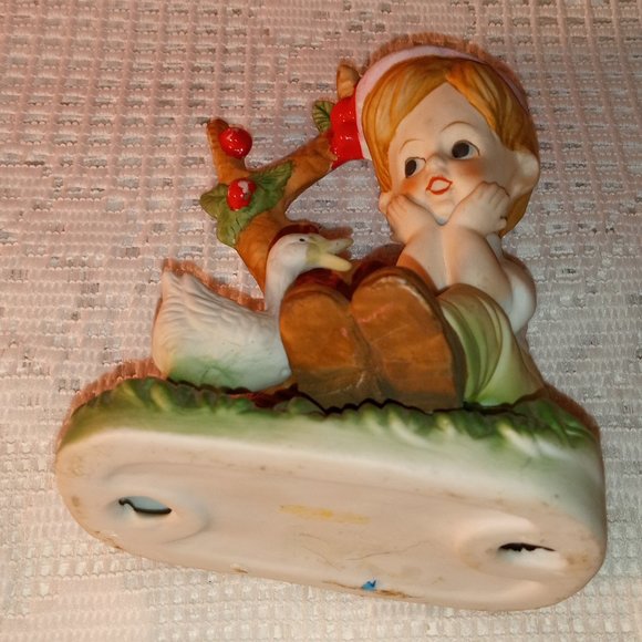 VINTAGE COLLECTIBLE COLORFUL FIGURINE BOY AND GOOSE SITTING UNDER A APPLE TREE - Picture 8 of 9